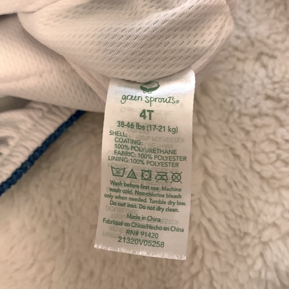 Boys swim diapers.size 4T - Picture 2 of 3